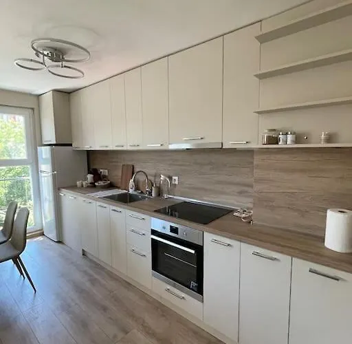 Comfy 2 - Centre Apartmán Burgas City